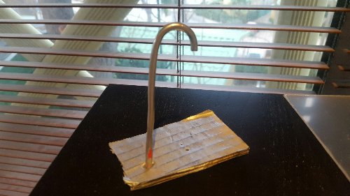 Le robinet en pâte fimo